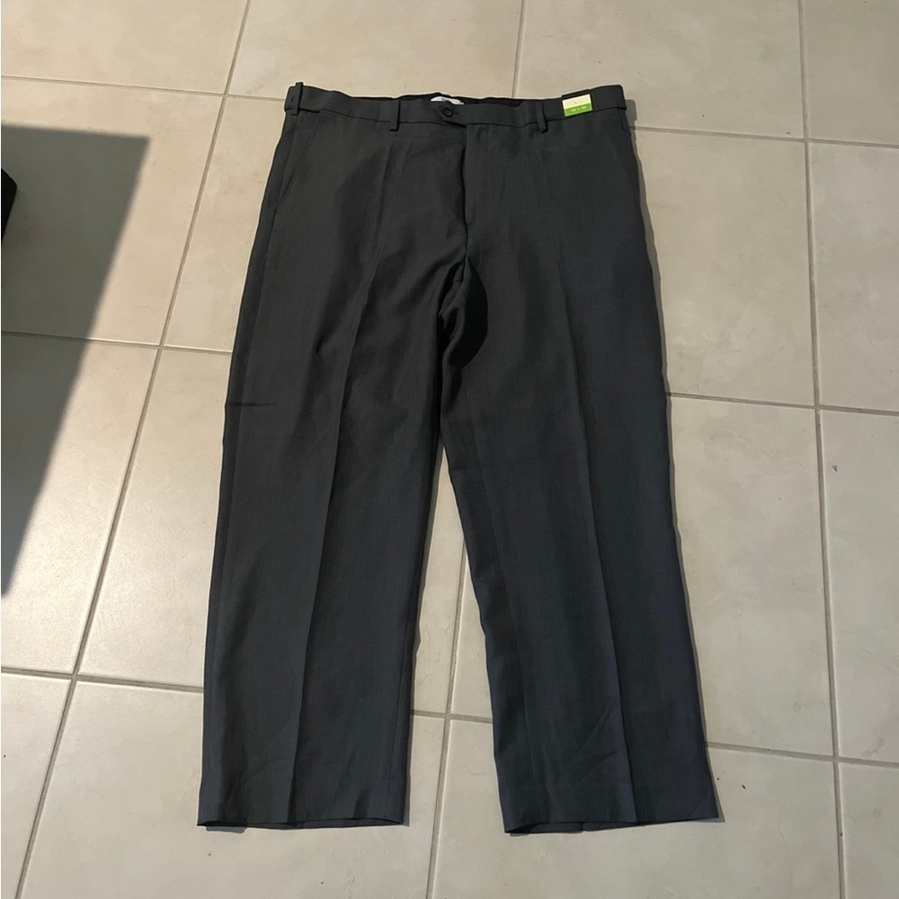 Mens NWT 42/30 gray dress pants Croft and barrow from kohls 1294